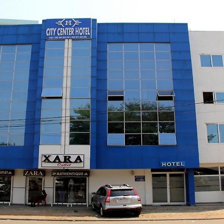 Benin City Center Hotel โกโตนู ภายนอก รูปภาพ