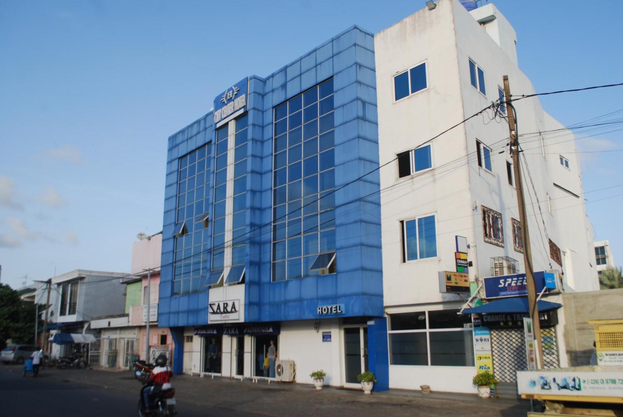 Benin City Center Hotel โกโตนู ภายนอก รูปภาพ